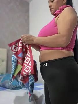 sofia xxx02 online show from 03/06/25, 11:58