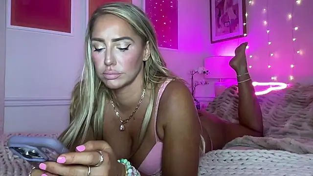 Fitnessbabe69 online show from 01/18/26, 07:12