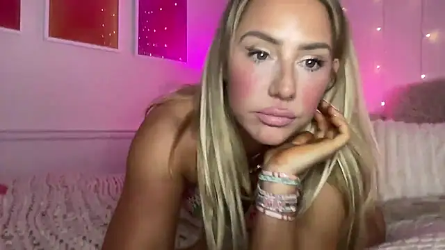 Fitnessbabe69 online show from 02/17/26, 09:39