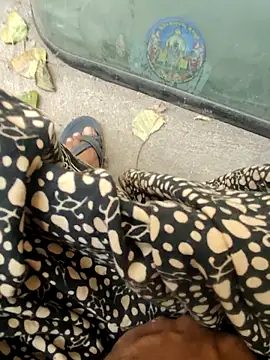 Kolkata   Boy online show from 02/23/25, 08:17