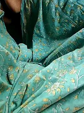 Kolkata   Boy online show from 10/19/25, 04:02